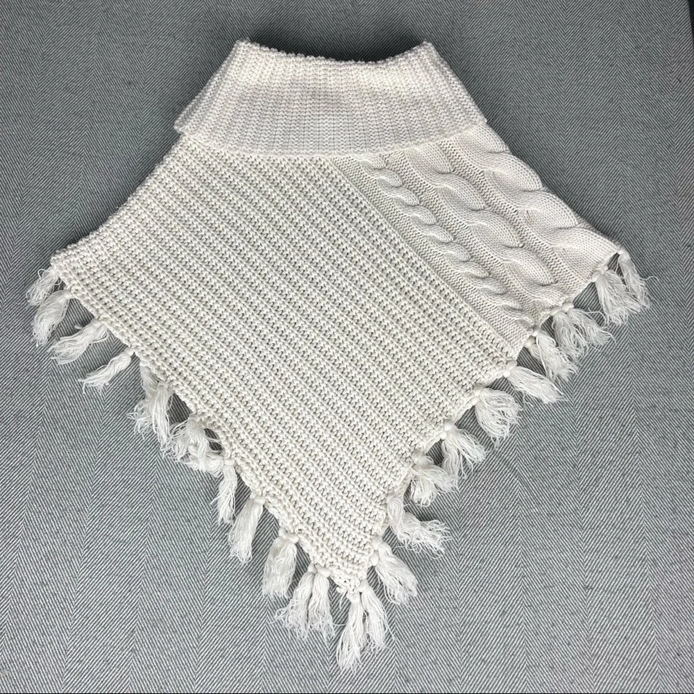 Arizona Jean Co. Cream Beige Ribbed Knit Poncho Cowl Neck Asymmetrical M (14/16) - Picture 5 of 5